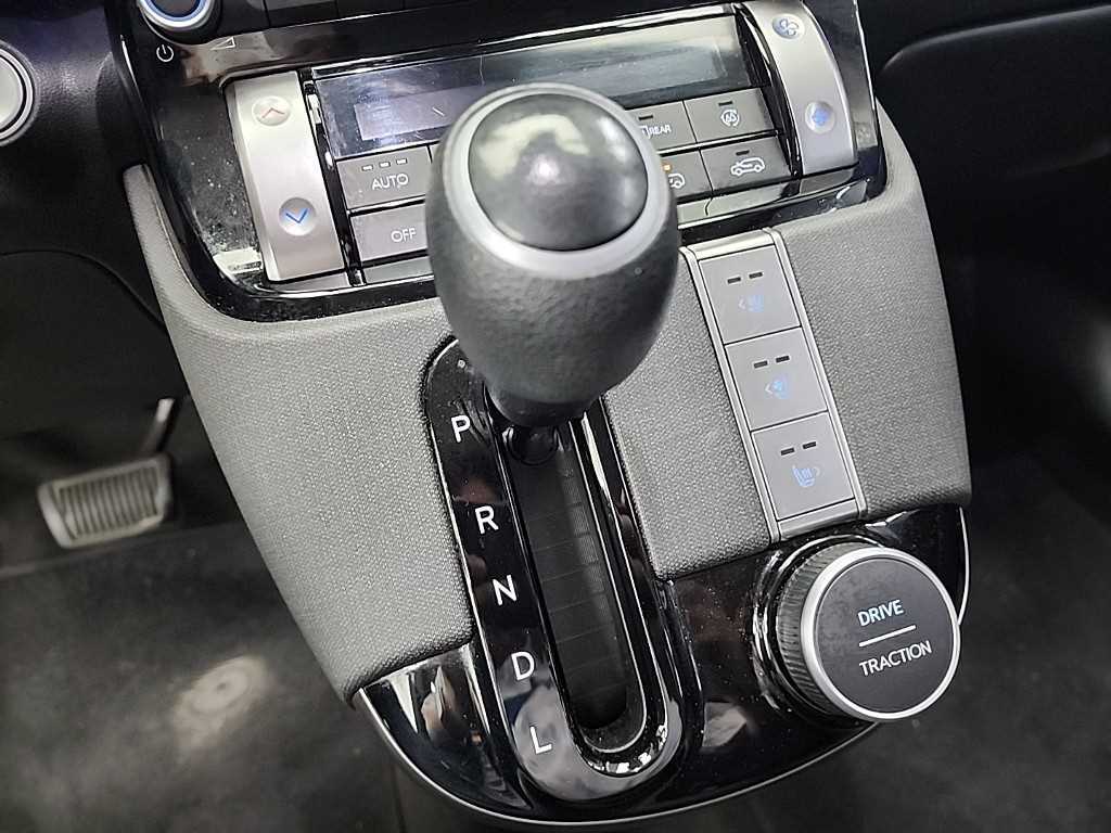 HYUNDAI Casper - Vista 10