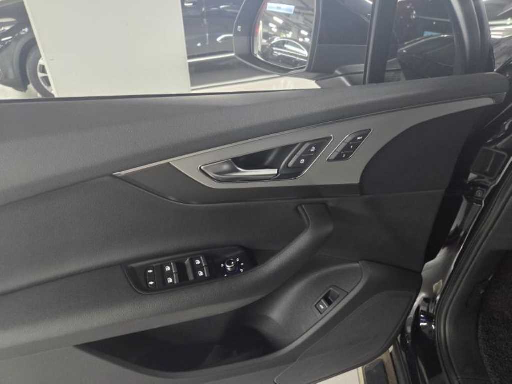 Audi Q7 - Vista 12