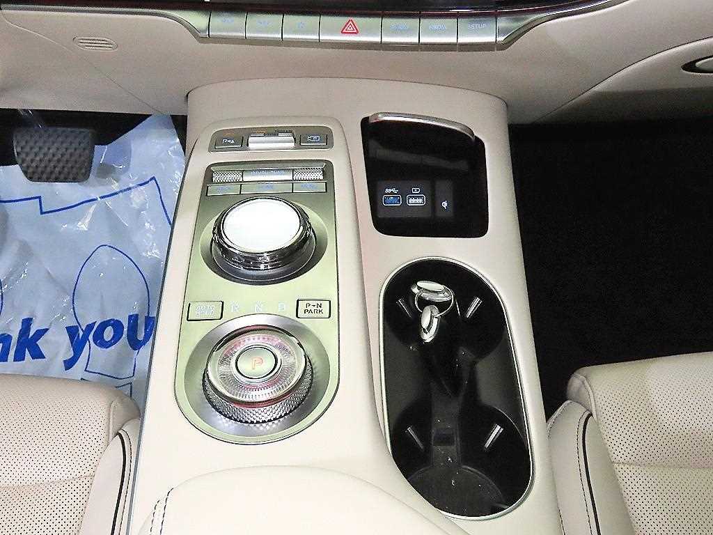 Genesis GV70 2023 Blanco - Importación desde Corea - HF Imports Iquique - Foto 14