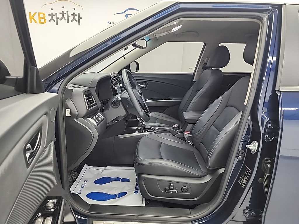 Ssangyong Tivoli 2019 Azul - Importación desde Corea - HF Imports Iquique - Foto 14