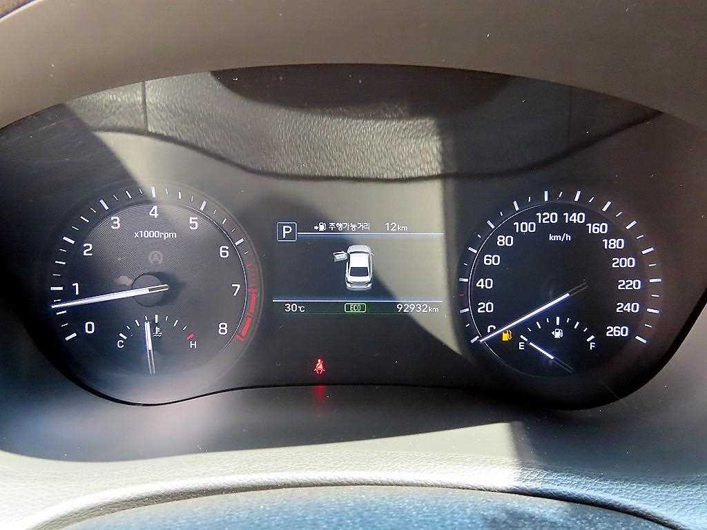 Genesis G80 - Vista 11