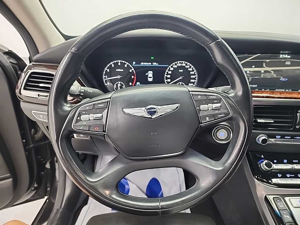 Genesis EQ900 - Vista 11