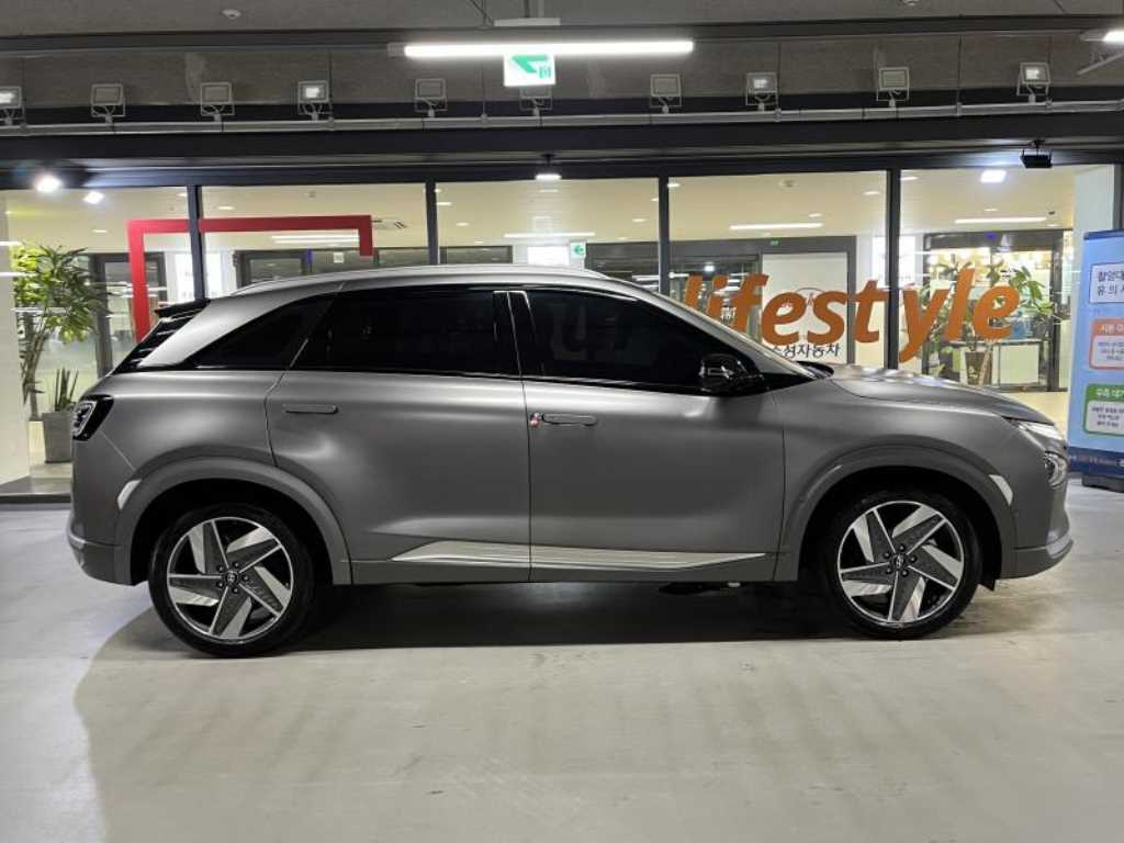 HYUNDAI Nexo - Vista 3