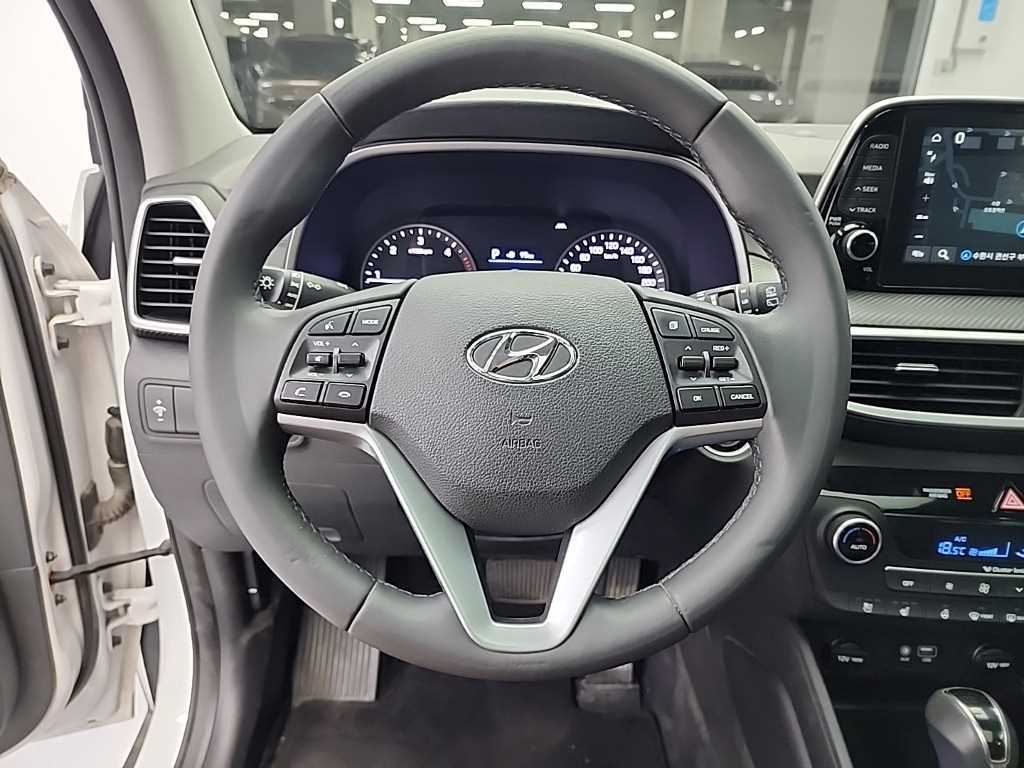 HYUNDAI Tucson - Vista 11