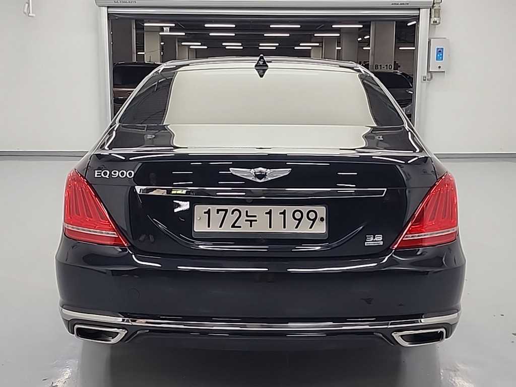 Genesis EQ900 - Vista 3