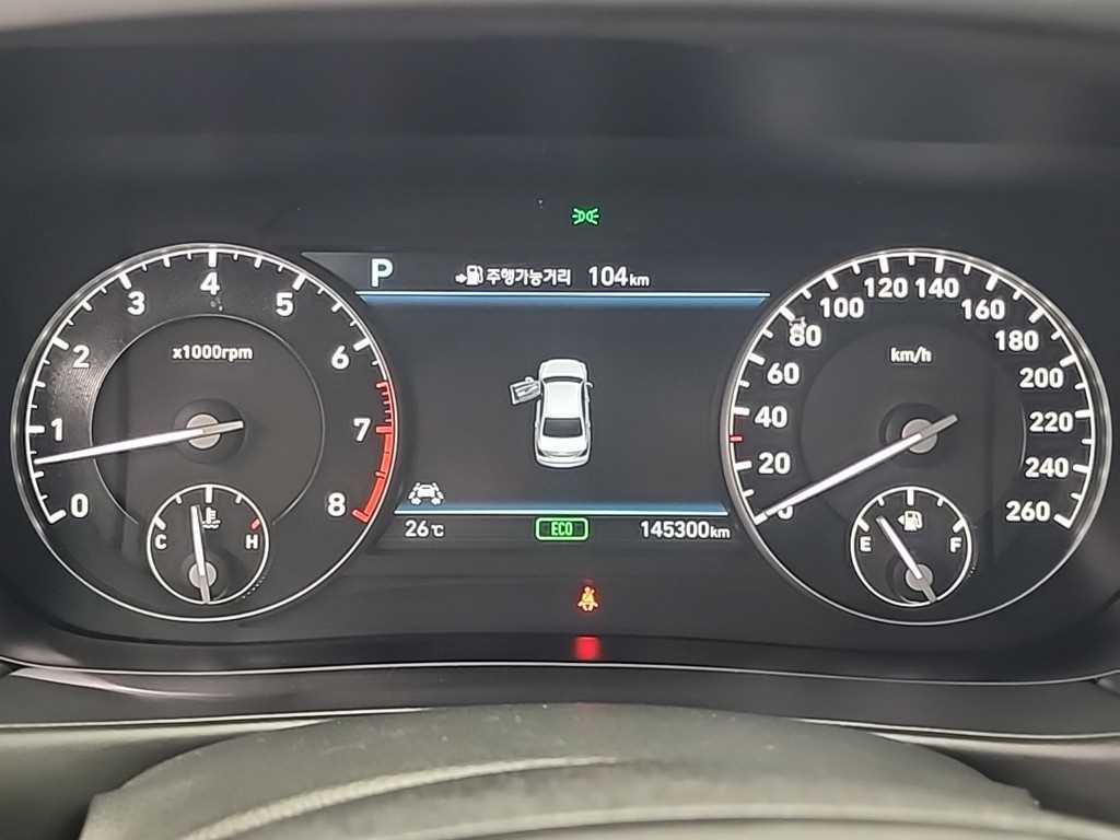 Genesis EQ900 - Vista 8