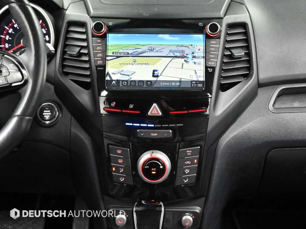 Ssangyong Tivoli 2019 Blanco - Importación desde Corea - HF Imports Iquique - Foto 16