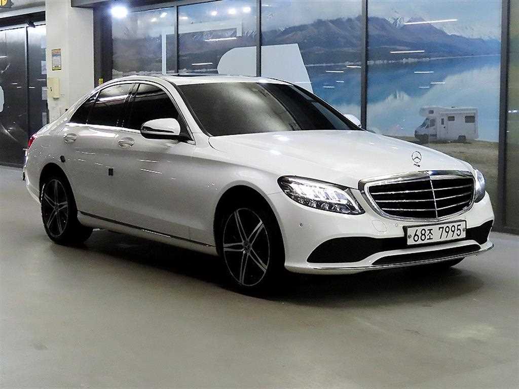 Mercedes Benz C Class 2019 Blanco - Importación desde Corea - HF Imports Iquique - Foto 1
