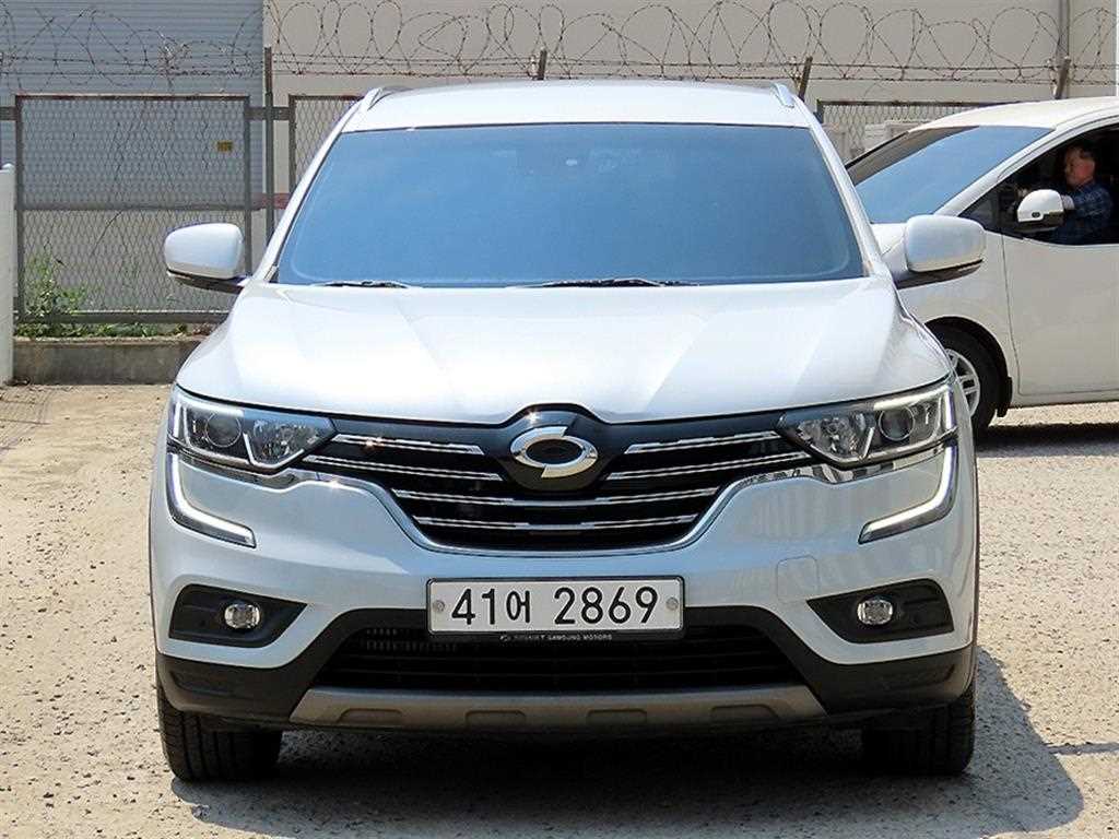 SAMSUNG QM6 - Vista 2