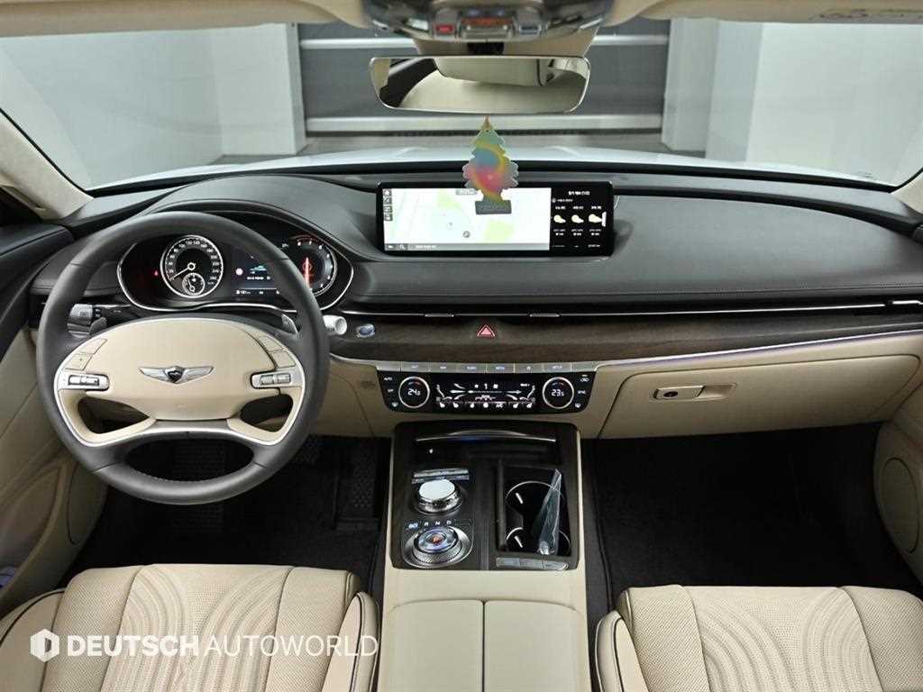 Genesis G80 - Vista 10
