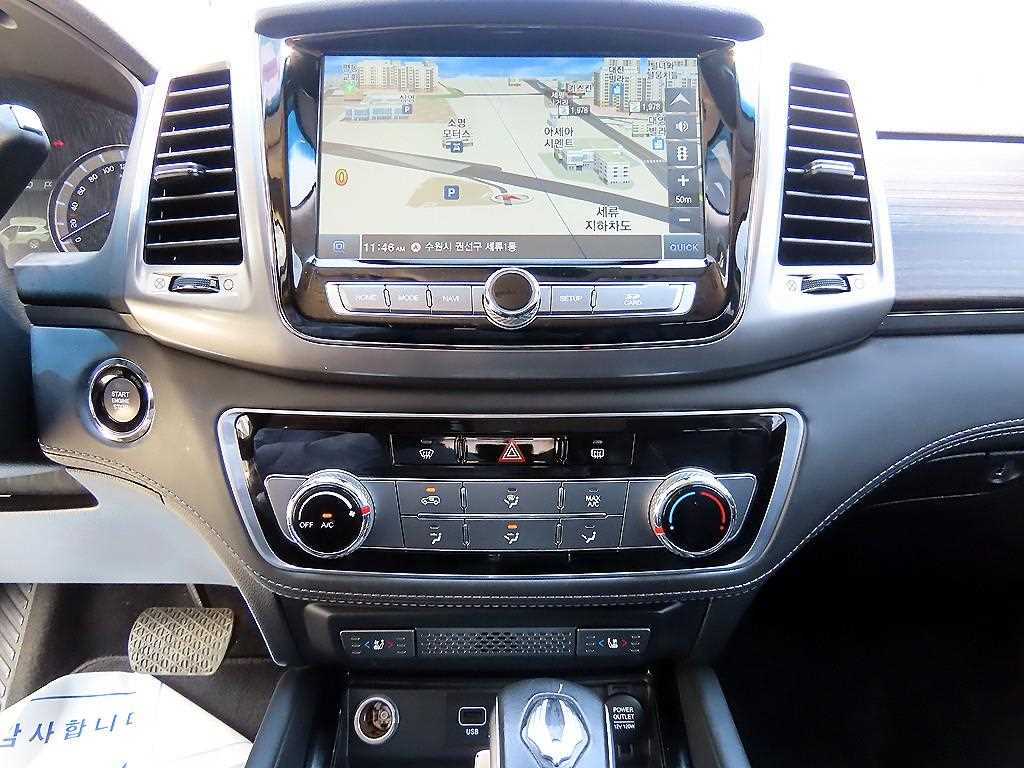 Ssangyong Rexton 2018 Negro - Importación desde Corea - HF Imports Iquique - Foto 15