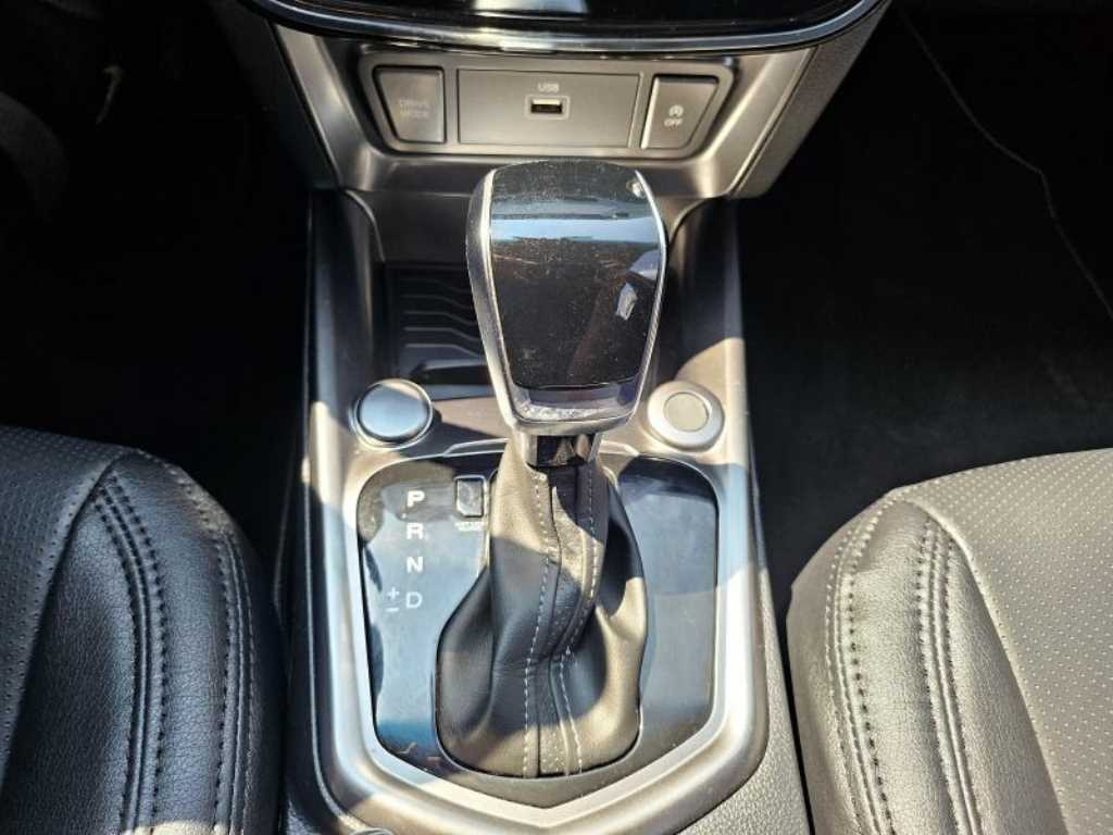 Ssangyong Tivoli 2022 the color of pearl - Importación desde Corea - HF Imports Iquique - Foto 16