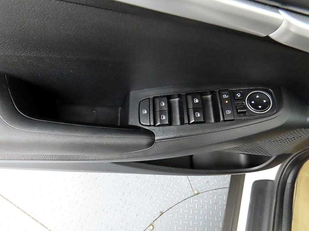 KIA Seltos 2023 - Importación desde Corea - HF Imports Iquique - Foto 13