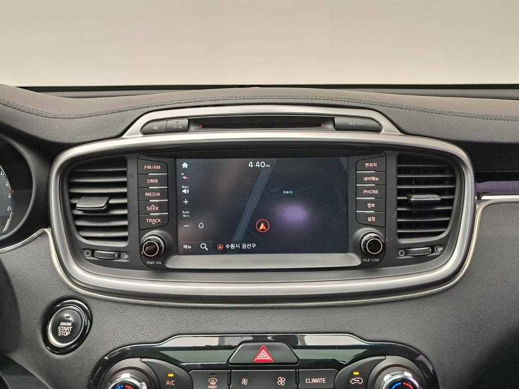 KIA Sorento - Vista 11