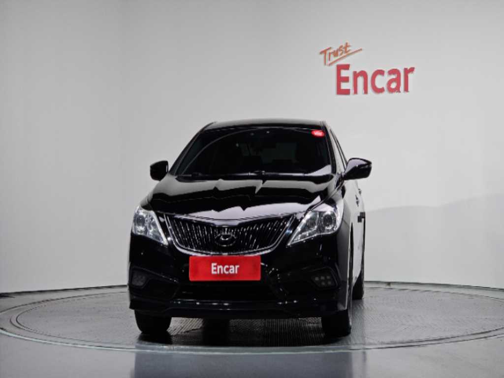 HYUNDAI Grandeur - Vista 3