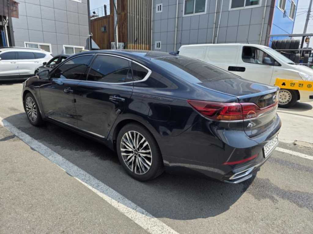 KIA K7 - Vista 6