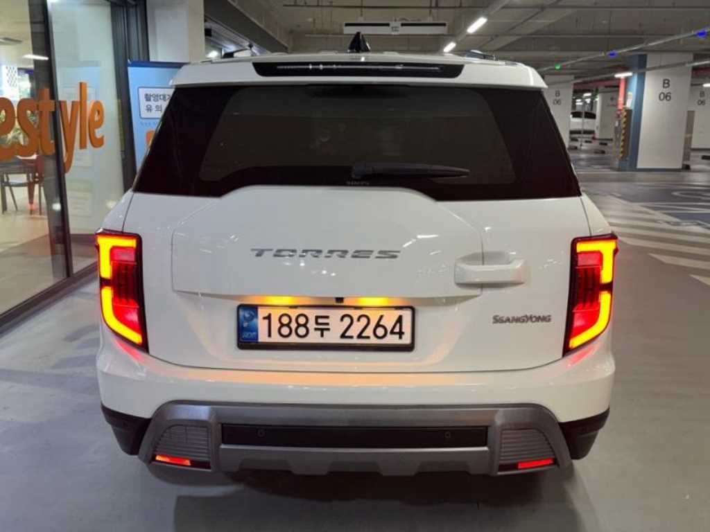 Ssangyong Torres - Vista 7
