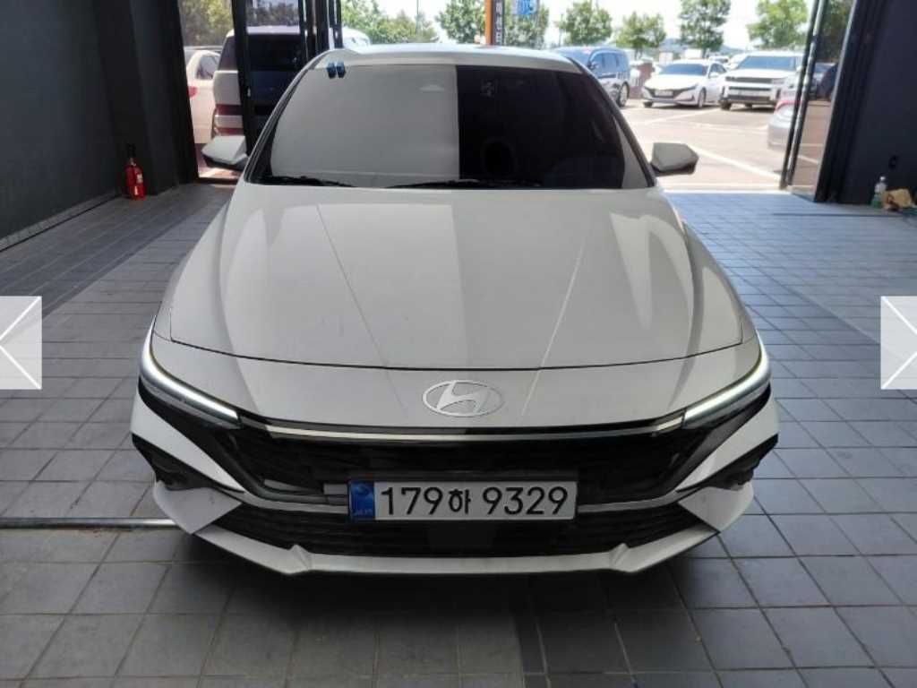 HYUNDAI Avante 2025 Blanco - Importación desde Corea - HF Imports Iquique - Foto 1