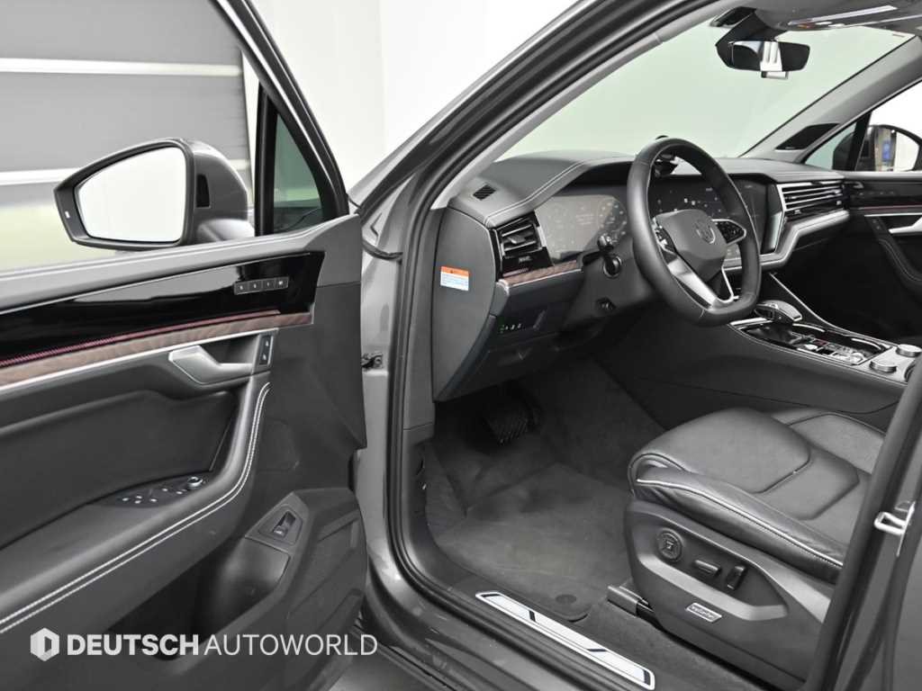 Volkswagen Touareg 2025 Gris - Importación desde Corea - HF Imports Iquique - Foto 13