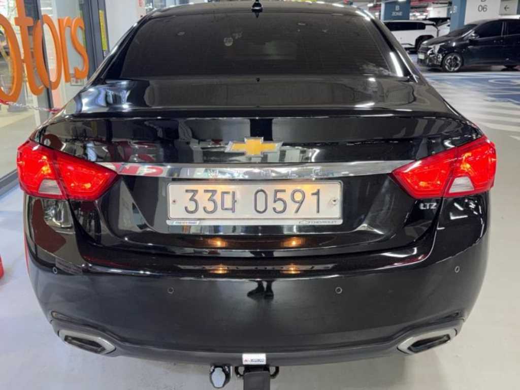 Chevrolet Impala - Vista 7