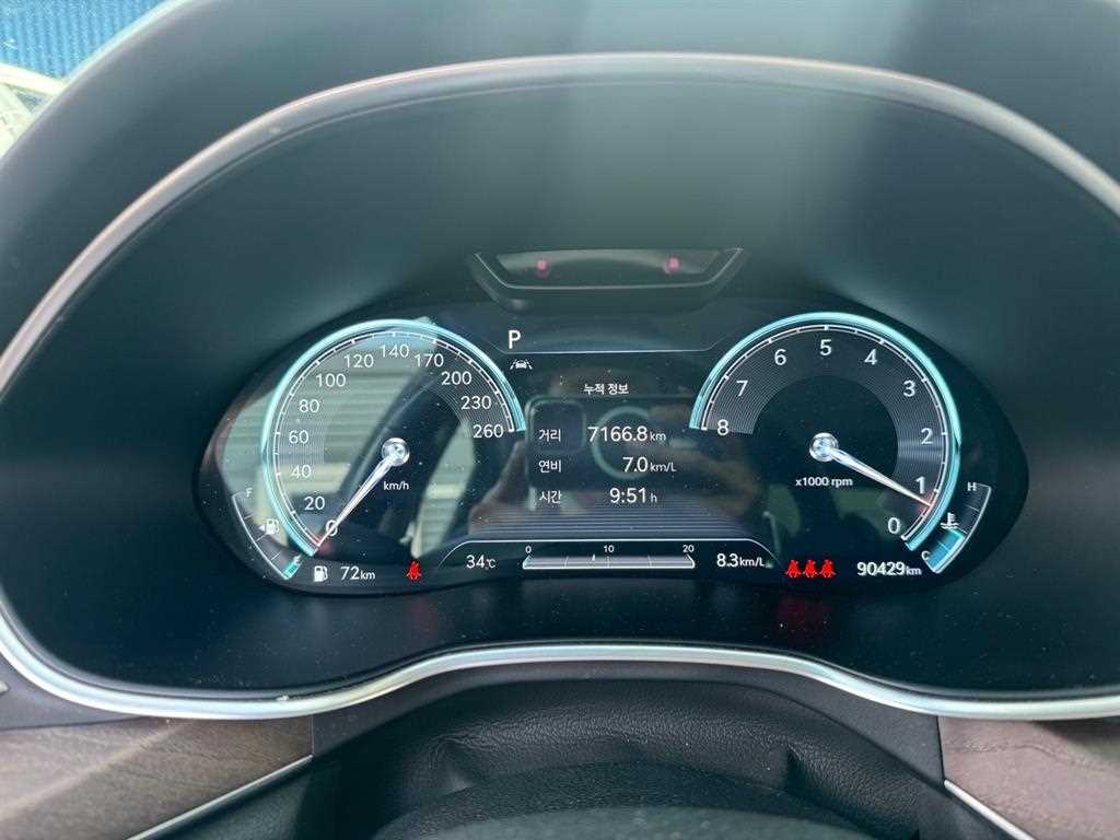 Genesis G80 - Vista 10