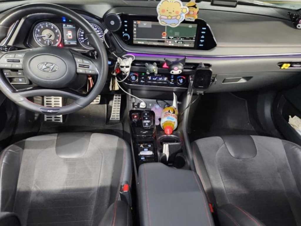 HYUNDAI Sonata - Vista 7