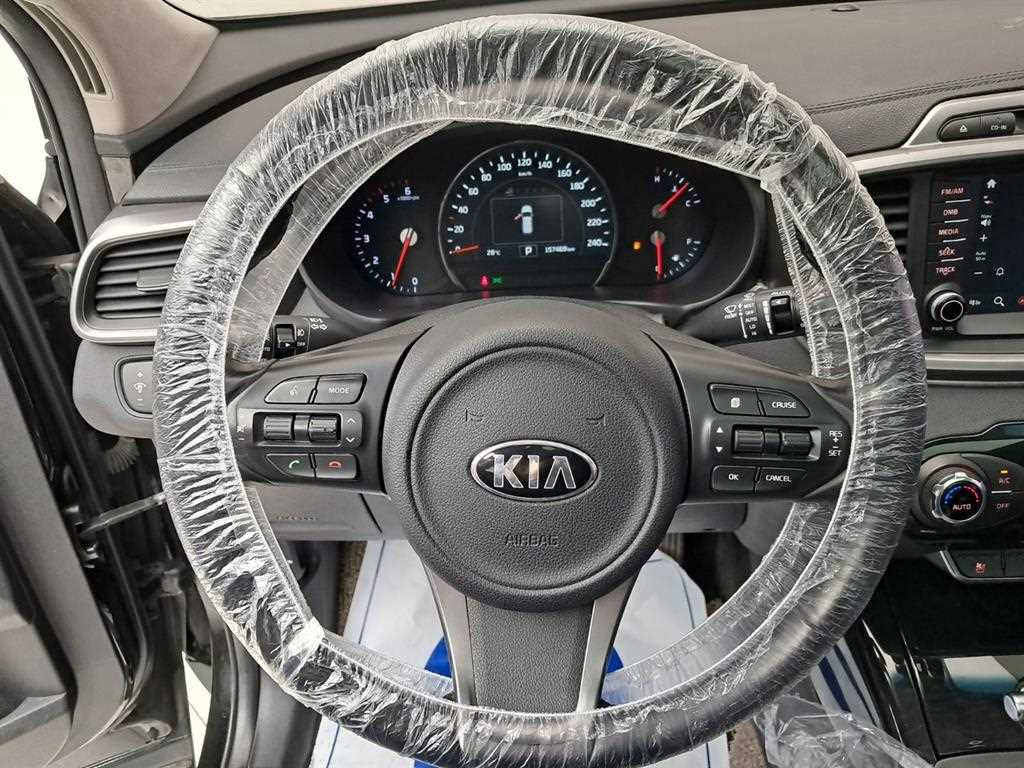 KIA Sorento - Vista 9