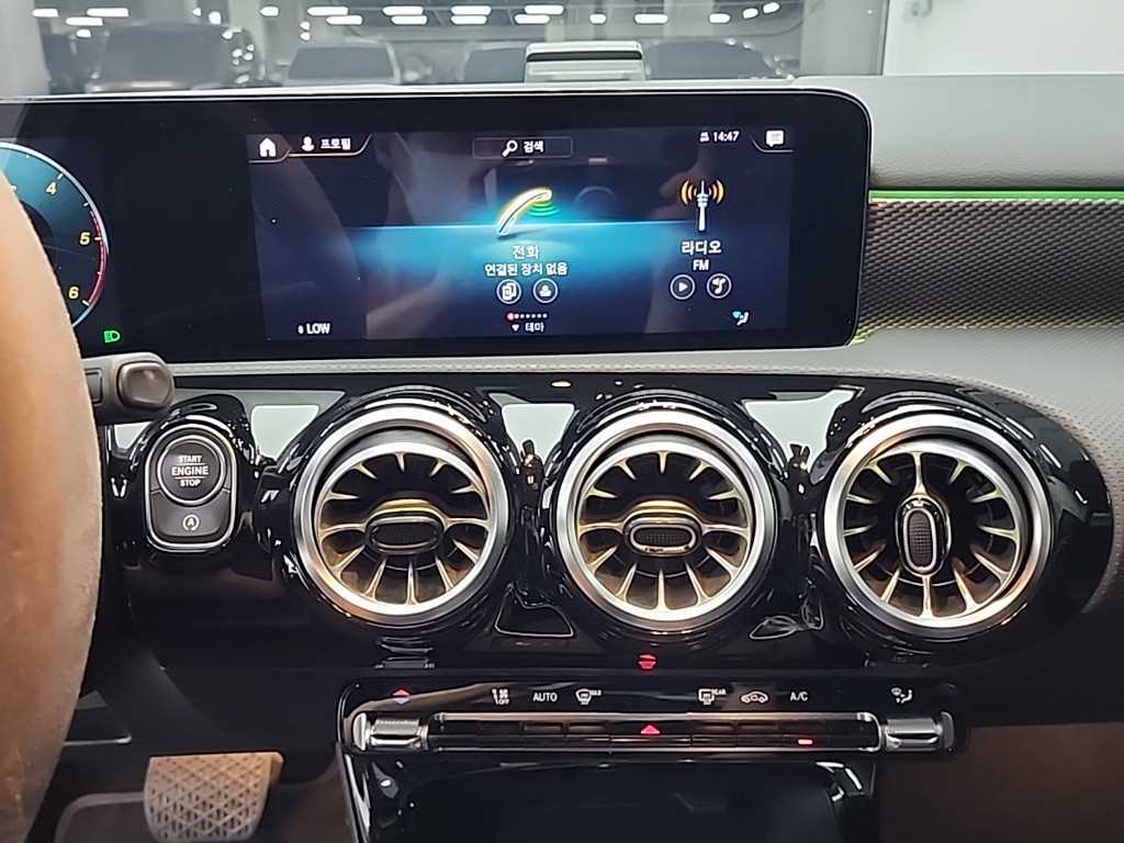 Mercedes Benz A Class - Vista 12