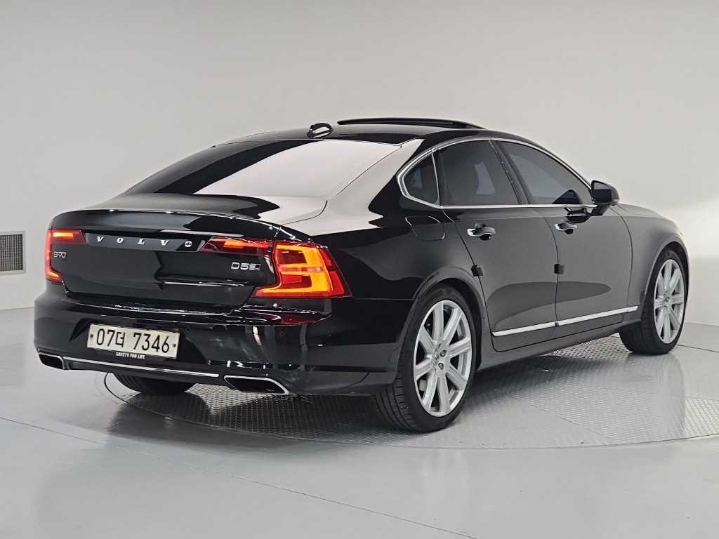 Volvo S90 - Vista 6
