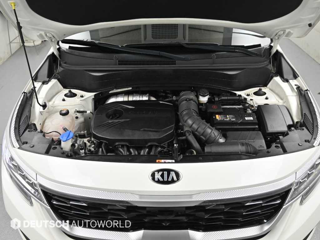 KIA Seltos - Vista 8