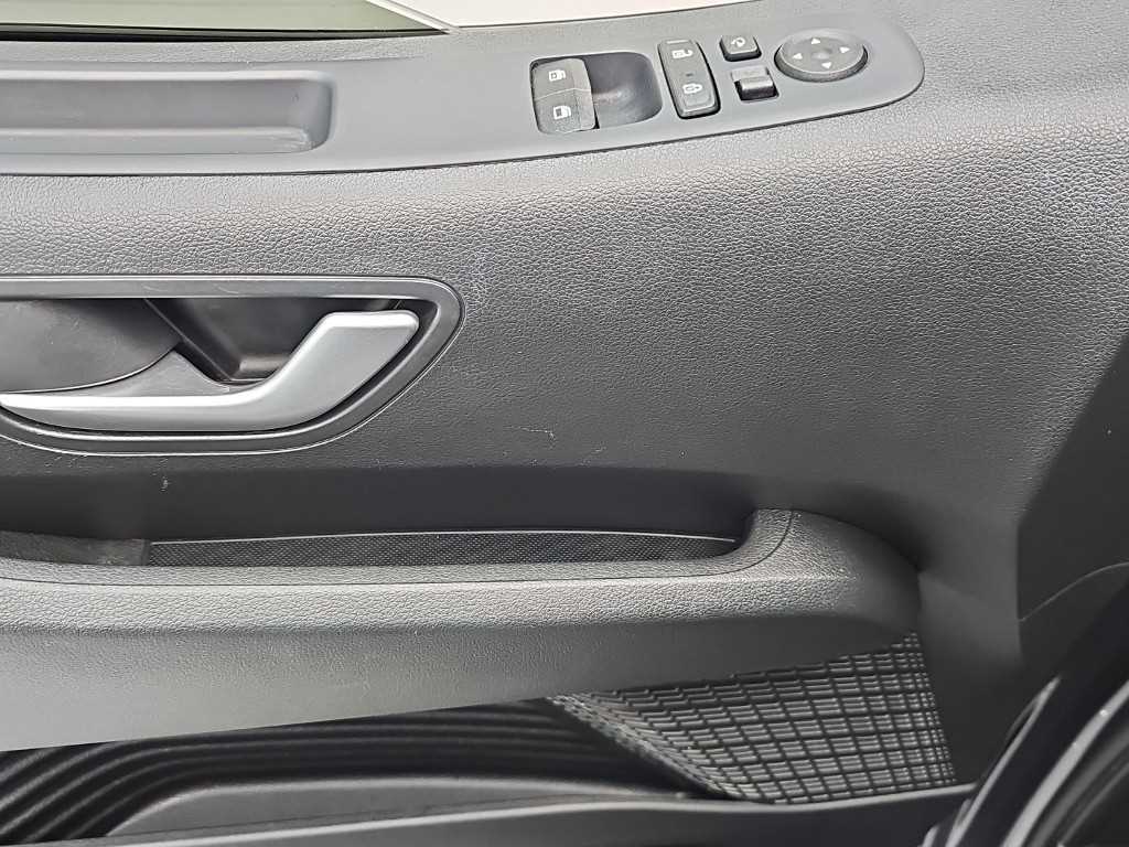 HYUNDAI Staria 2023 Gris - Importación desde Corea - HF Imports Iquique - Foto 17