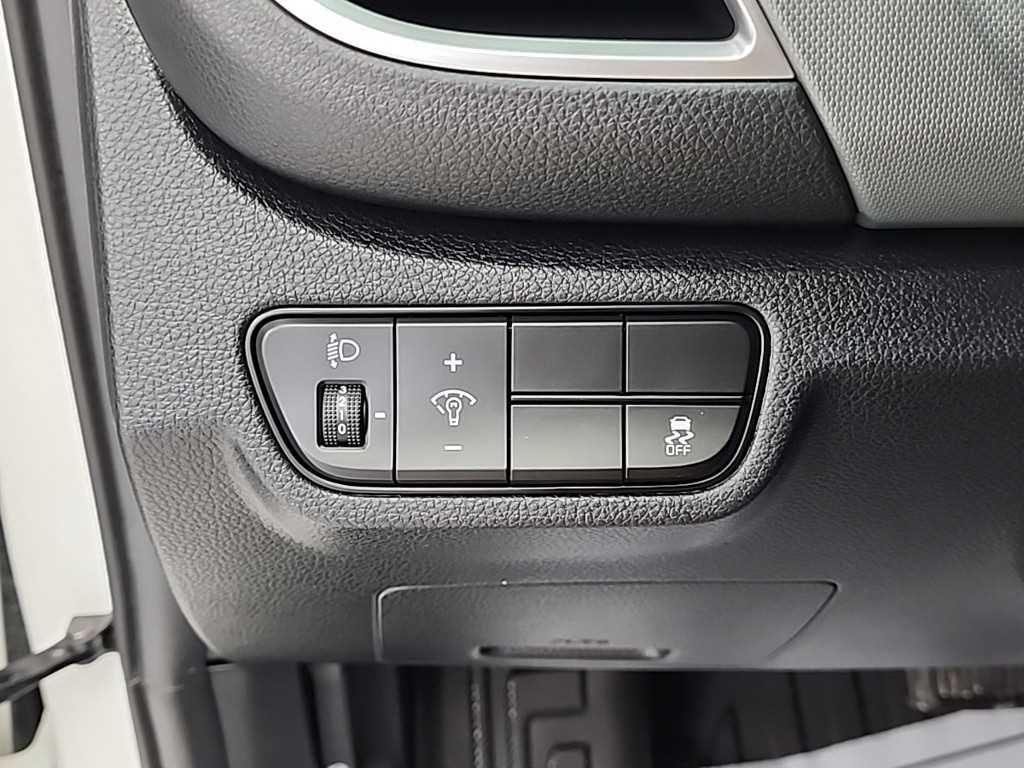 KIA Seltos 2024 Blanco - Importación desde Corea - HF Imports Iquique - Foto 19
