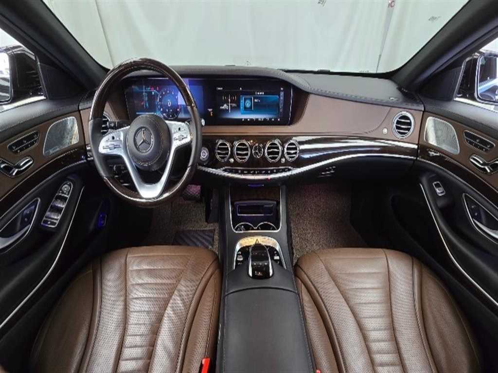 Mercedes Benz S Class - Vista 9