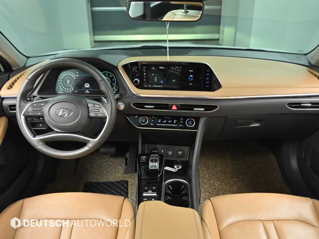 HYUNDAI Sonata - Vista 9