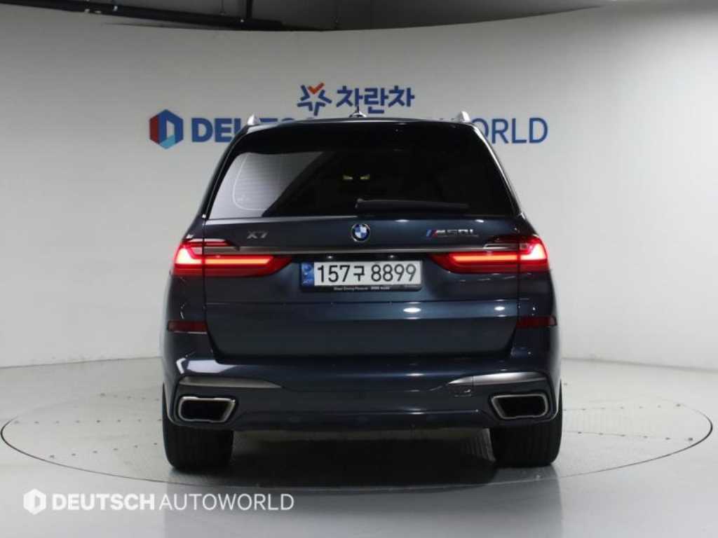 BMW X7 - Vista 6