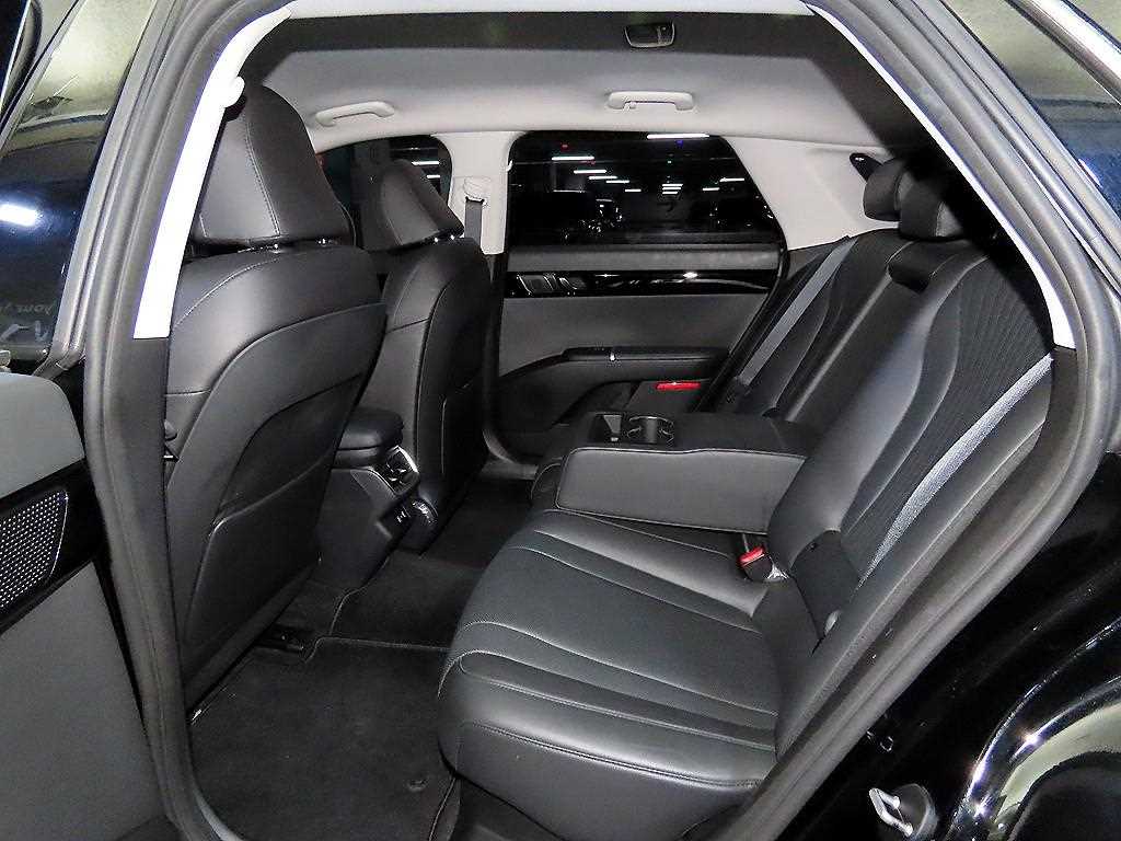 HYUNDAI Grandeur - Vista 9
