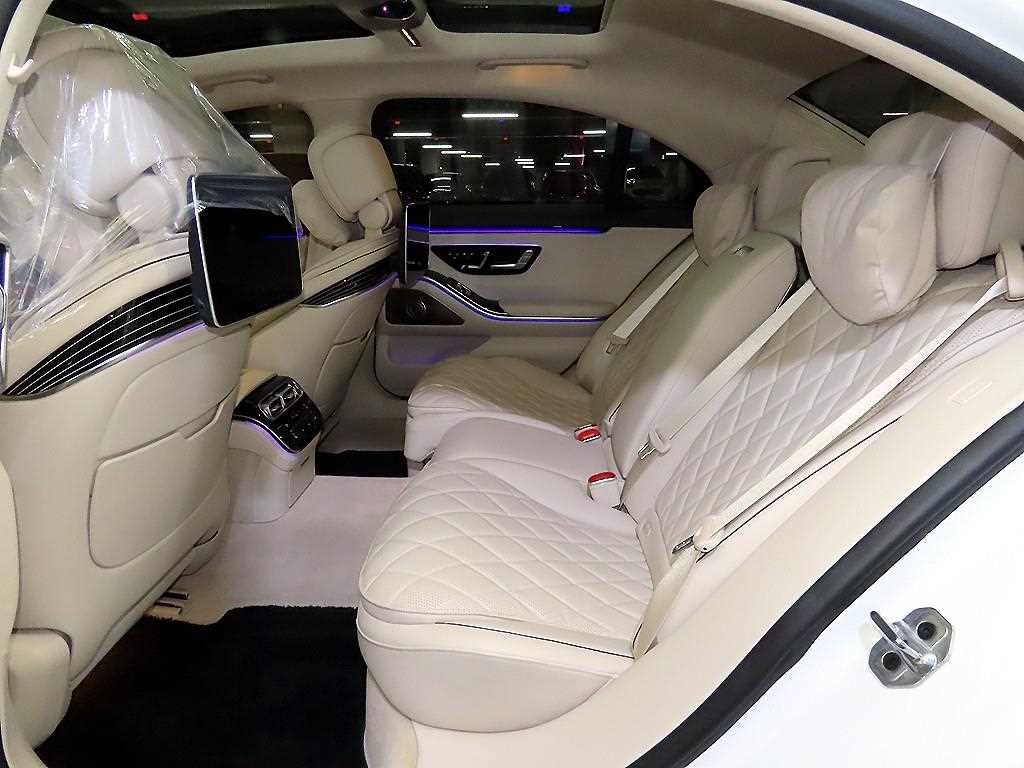Mercedes Benz S Class - Vista 10