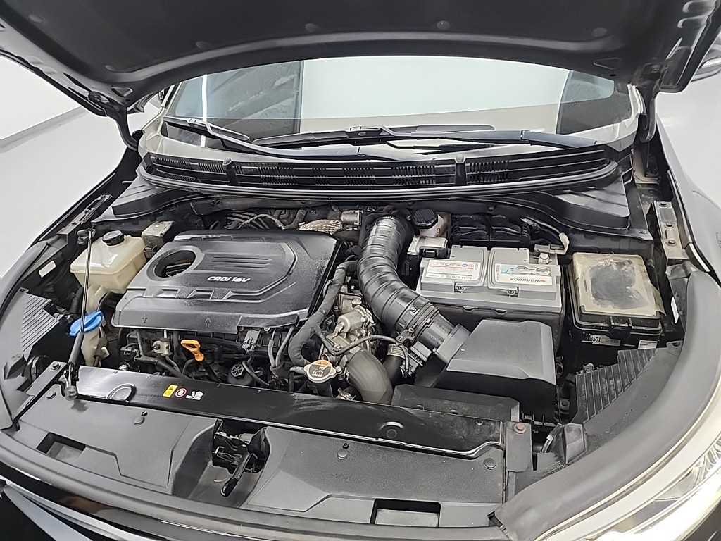 KIA Stonic - Vista 7