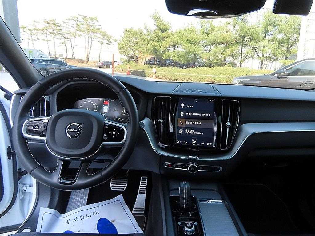 Volvo XC60 - Vista 9