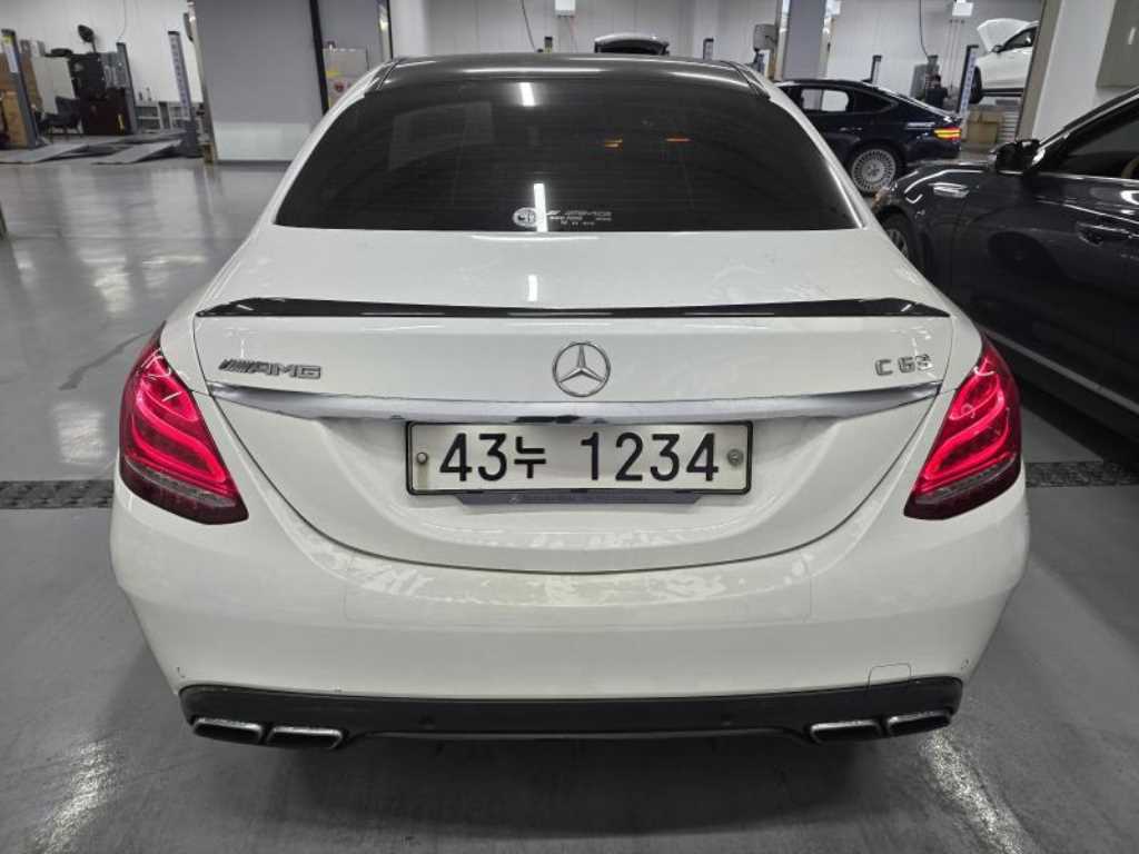 Mercedes Benz C Class - Vista 7