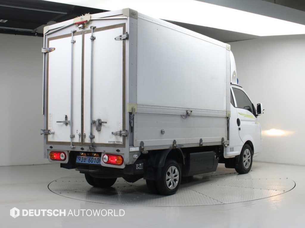 Small Truck Normal Box(High Deck) - Vista 2