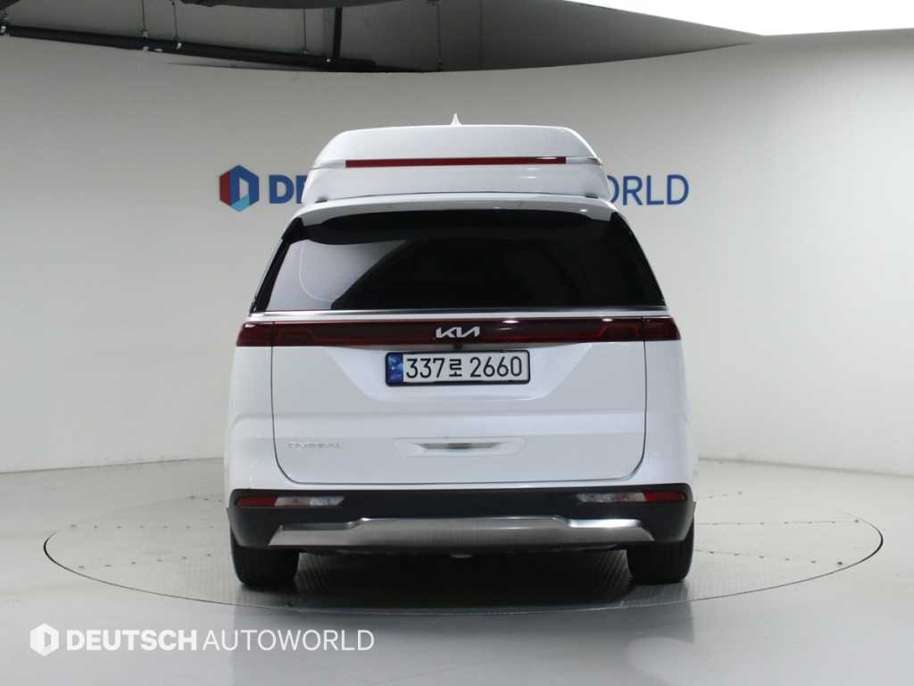 KIA Carnival - Vista 6