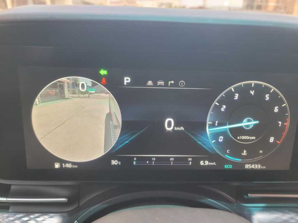 KIA Carnival - Vista 3