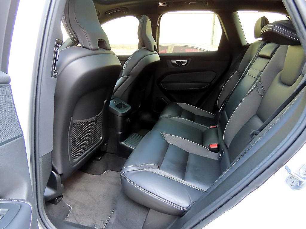 Volvo XC60 - Vista 8