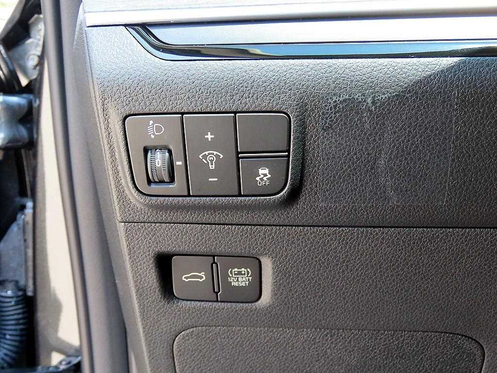 KIA K5 2026 Gris - Importación desde Corea - HF Imports Iquique - Foto 15