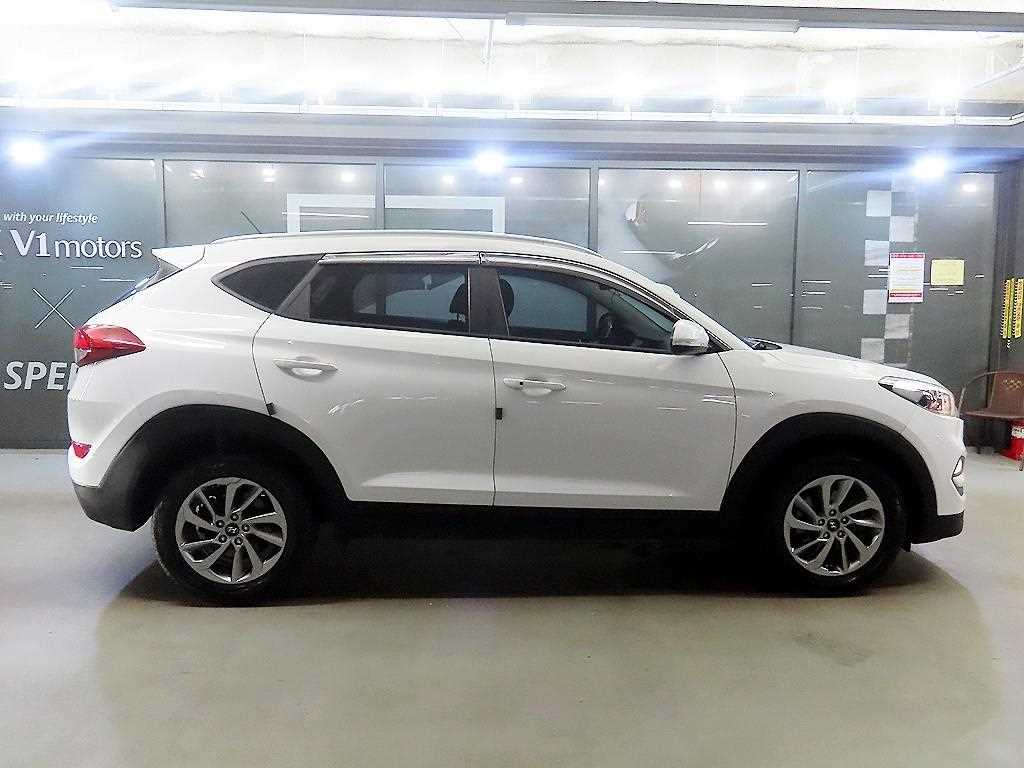 HYUNDAI Tucson - Vista 3