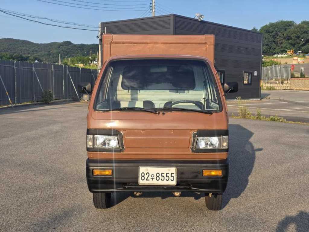 Small Truck Cargo (small) - Vista 2