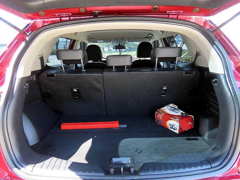 Ssangyong Tivoli 2019 Rojo - Importación desde Corea - HF Imports Iquique - Foto 20