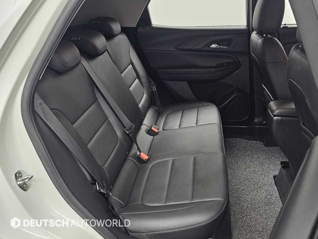 Chevrolet Trail Blazer 2021 Blanco - Importación desde Corea - HF Imports Iquique - Foto 14