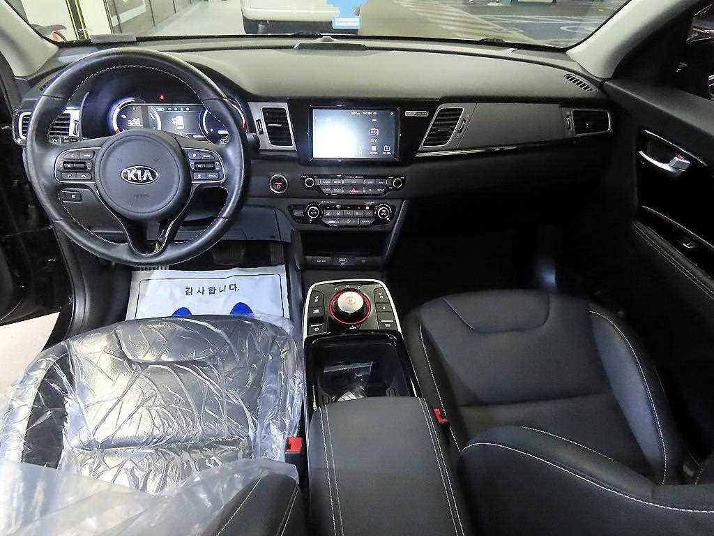KIA Niro - Vista 12